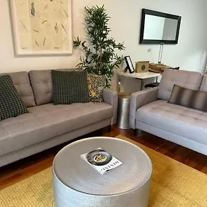Apartment Dress Circle - Archer Street, Adelaide