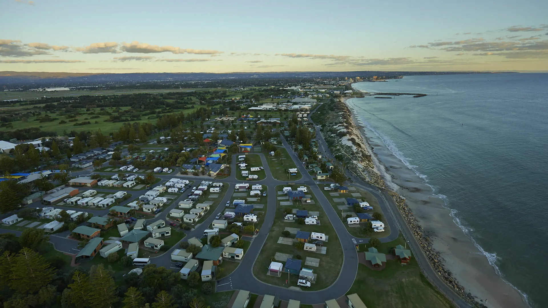 Holiday park Discovery Parks - West Beach Parks Adelaide